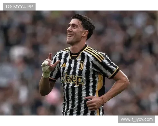 意媒曝弗拉霍维奇今夏曾被比利亚雷亚尔追逐但拒绝加盟